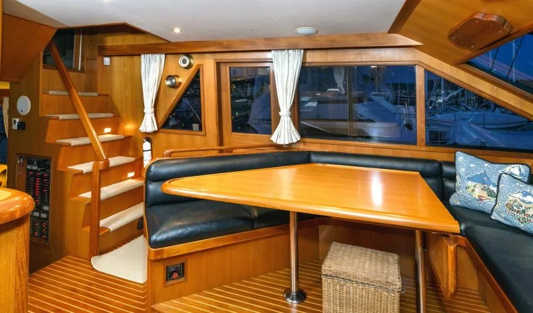 54 Ocean Alexander 