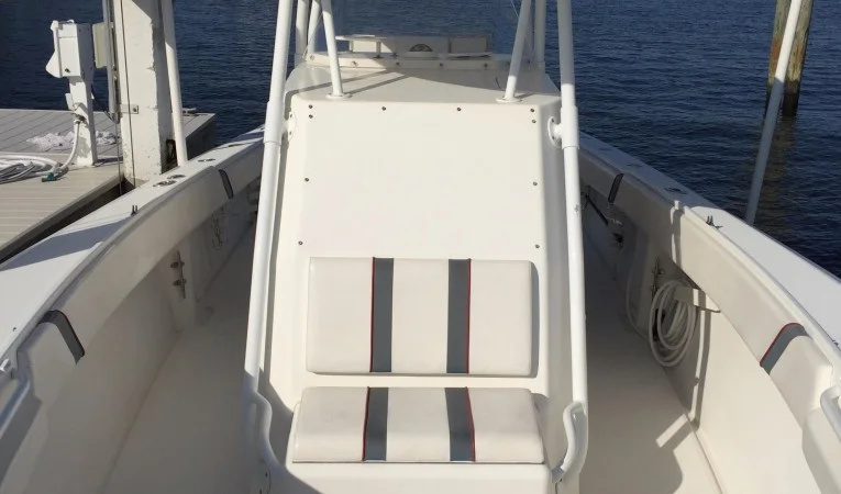 35 Island Runner Console