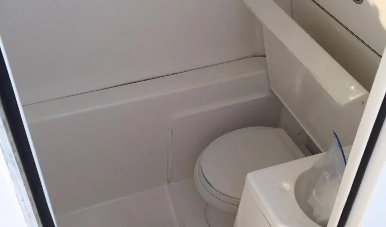 35 Island Runner Head