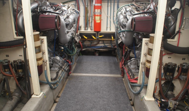 53 Tollycraft Looking Forward in Engine Room from Aft.