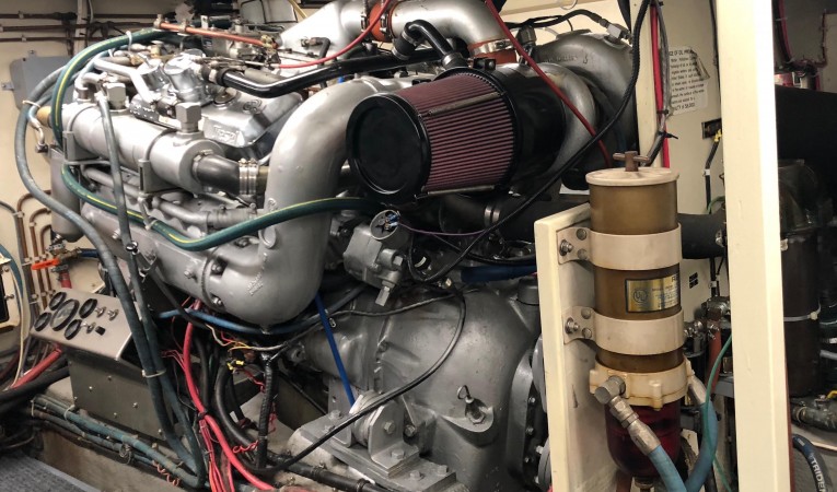 53 Tollycraft Starboard Detroit