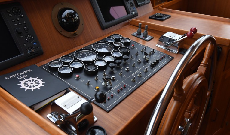 53 DeFever Instruments