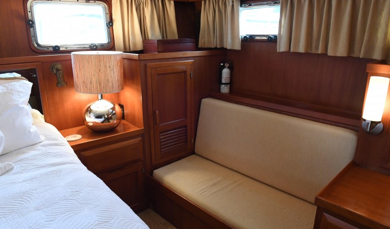 53 DeFever Master Stateroom