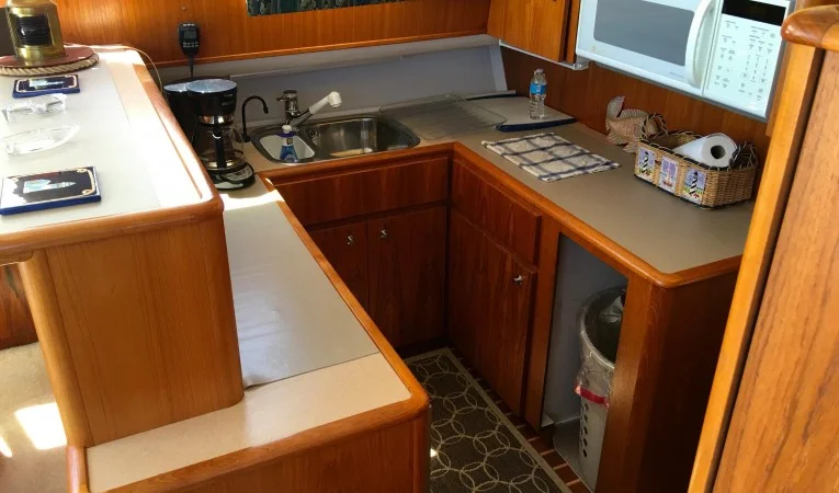 43 Tiara Galley