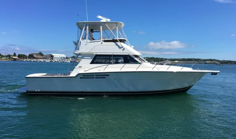 43 Tiara Starboard Side
