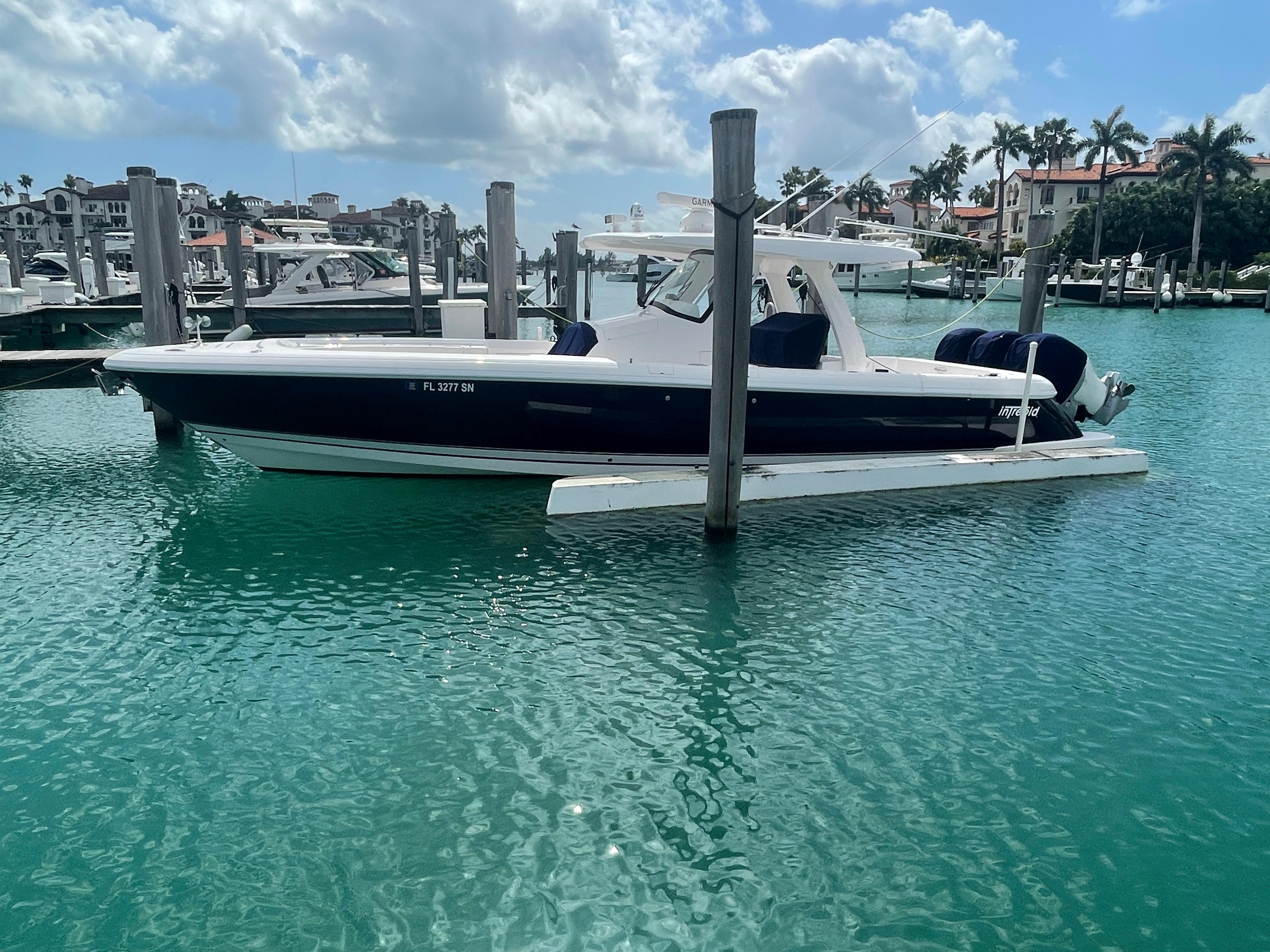 34 Intrepid 2020 Miami, Florida Sold on 2022-04-19 by Denison