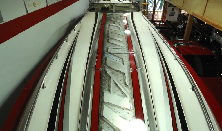 47 Fountain Foredeck