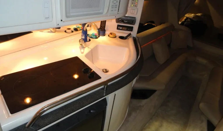 47 Fountain Galley to Port