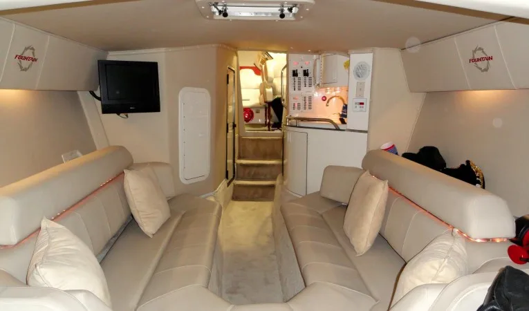 47 Fountain Seating Interior 2
