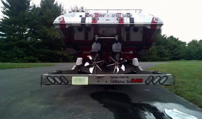 47 Fountain Boat On Trailer 2
