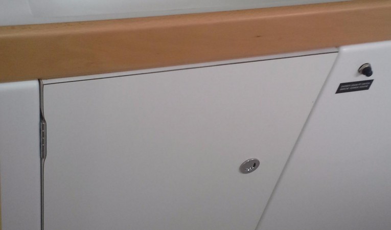 30 Beneteau Boat is like new!