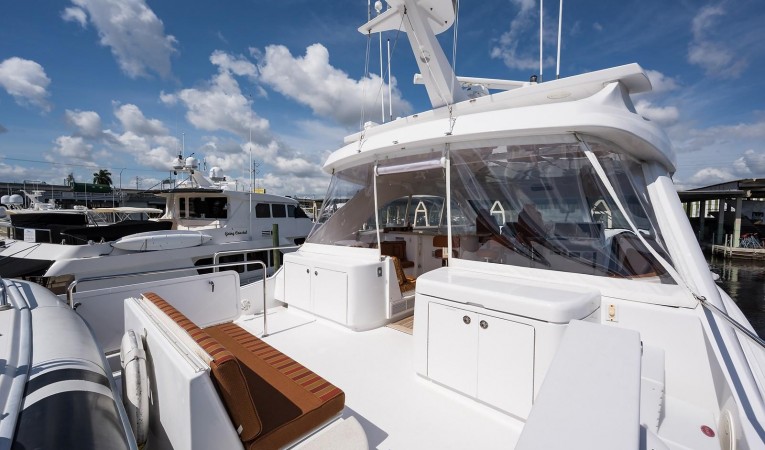 72 Hatteras Boat Deck Forward to Port