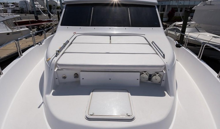 72 Hatteras Bow Aft