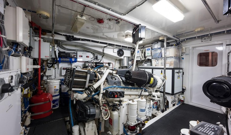 72 Hatteras Starboard Engine