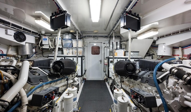 72 Hatteras Engine Room Aft