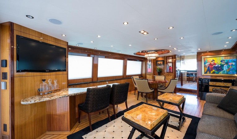 72 Hatteras Salon Forward to Port