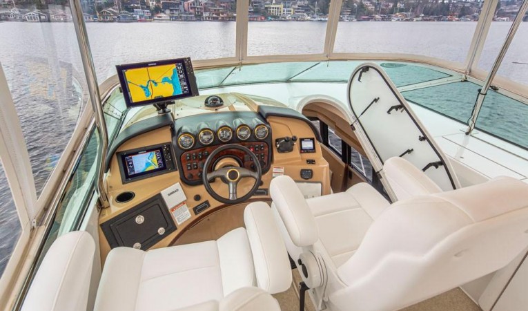 57 Carver Bridge helm forward