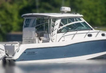 34' Boston Whaler 2016
