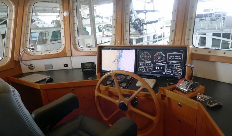 50 Cape Horn Pilothouse
