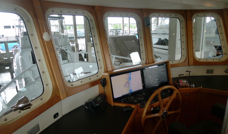 50 Cape Horn Pilothouse