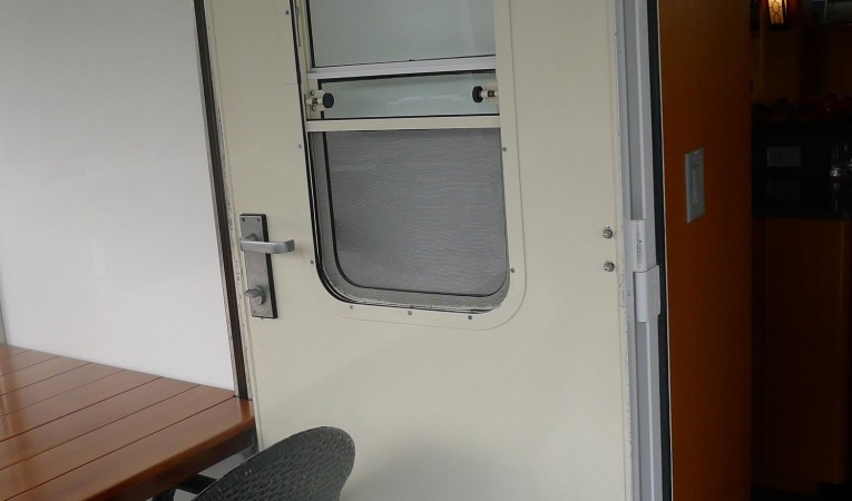 50 Cape Horn Aft Deck