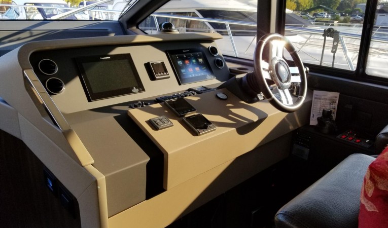 50 Azimut 