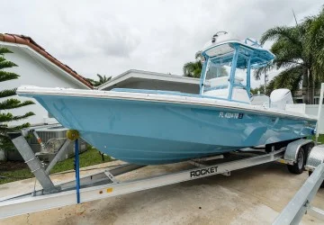 24' Everglades 2021