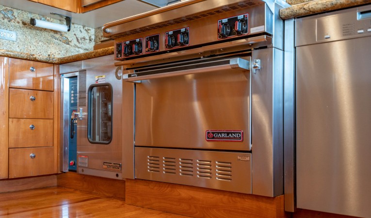 139 Abeking & Rasmussen 