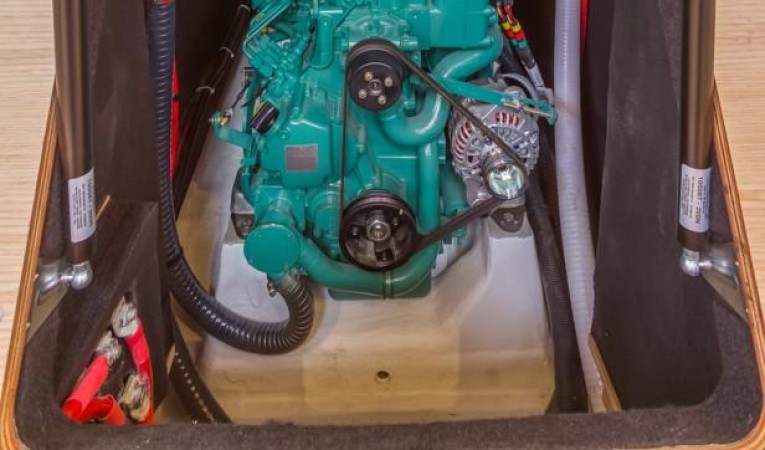 52 Dufour Volvo Engine