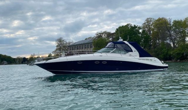 42 Sea Ray 