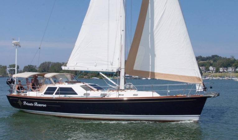 44 Tartan 1 Starboard Profile