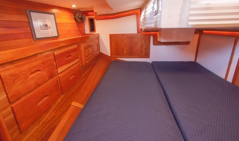 44 Tartan 28 Quarter Berth Starboard of the Companionway