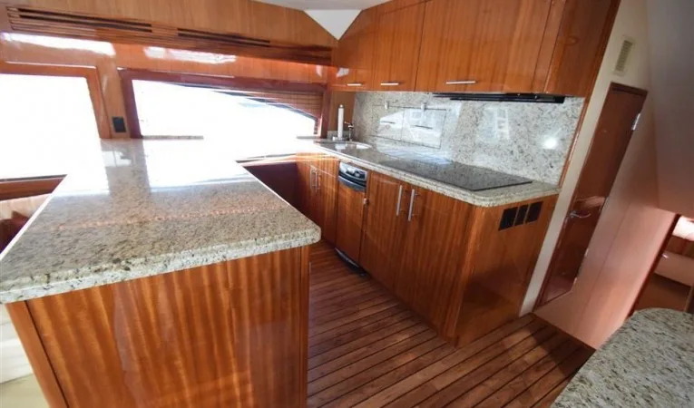 64 Hatteras Galley