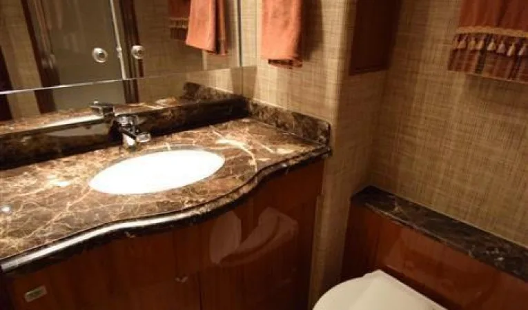 64 Hatteras Master Bath