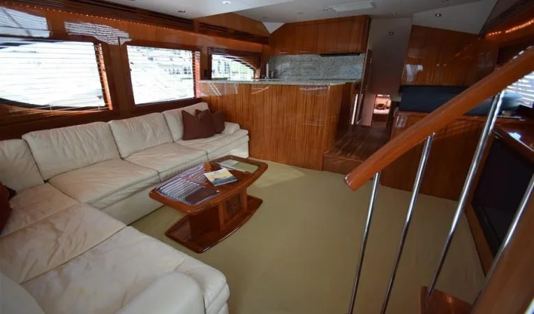 64 Hatteras Salon Port Forward