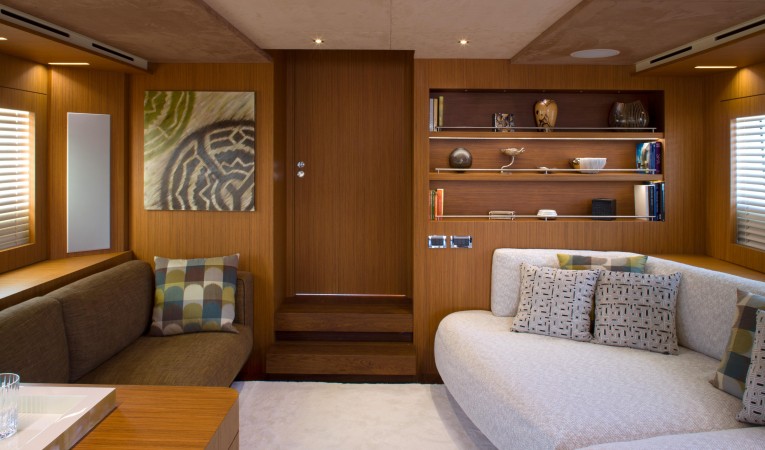 89 Cantiere delle Marche Main Salon