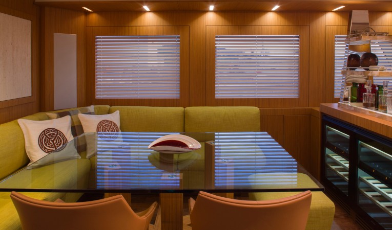 89 Cantiere delle Marche Dining