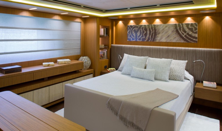 89 Cantiere delle Marche Master Stateroom