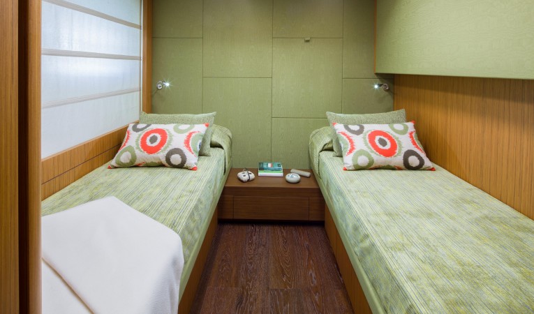 89 Cantiere delle Marche Twin Guest Stateroom