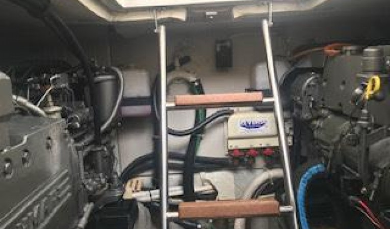 36 Sabre Engine Compartment