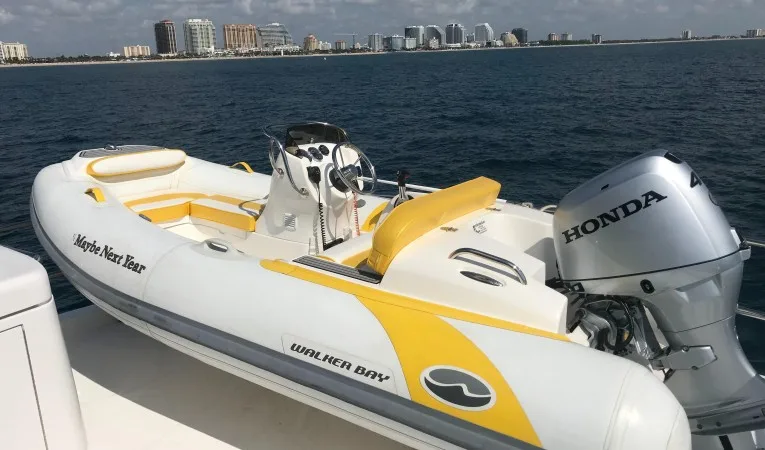 75 Hatteras Walker Bay Tender