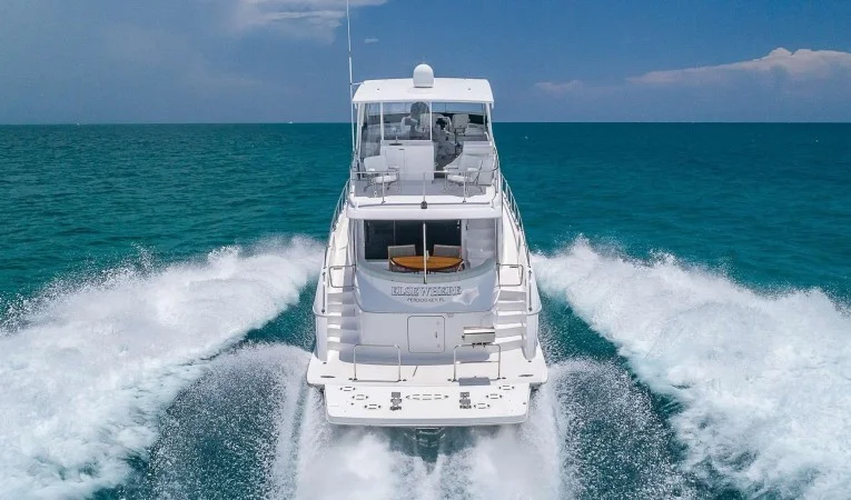 60 Hatteras 