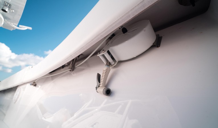 33 SeaHunter Washdown