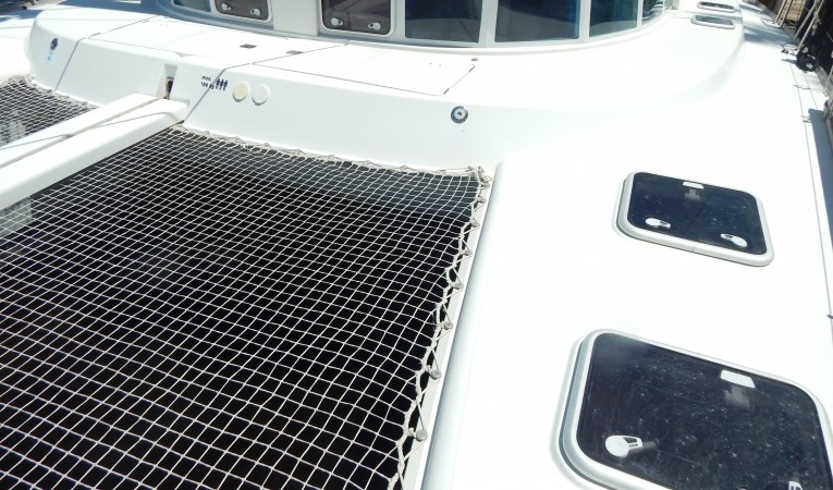 41 Lagoon Forward cabin house