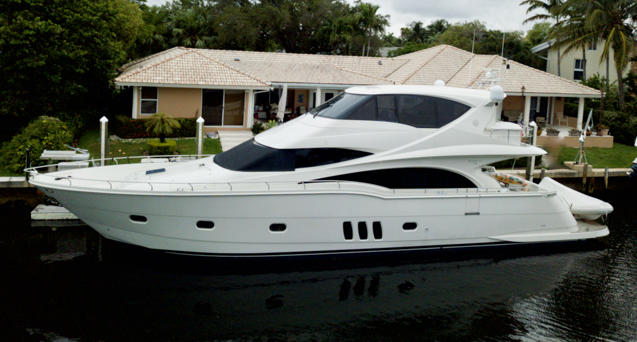 NAME RESERVED72' Marquis 2009