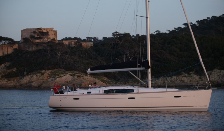 43 Beneteau 