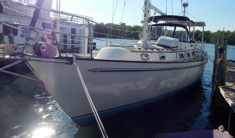 42 Pearson dockside 2