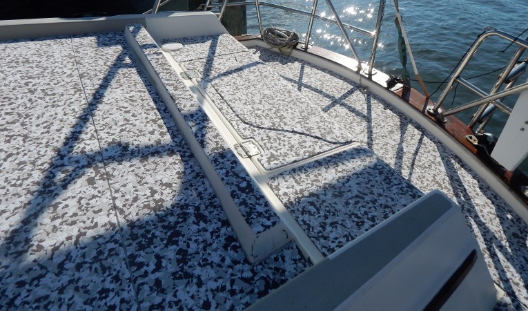 42 Pearson aft seating