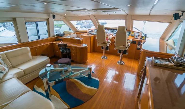 82 Monte Fino Enclosed pilothouse