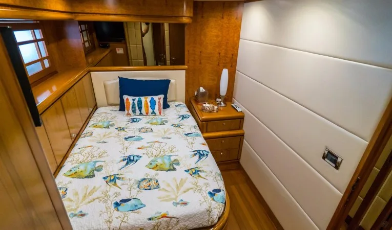 82 Monte Fino Guest stateroom